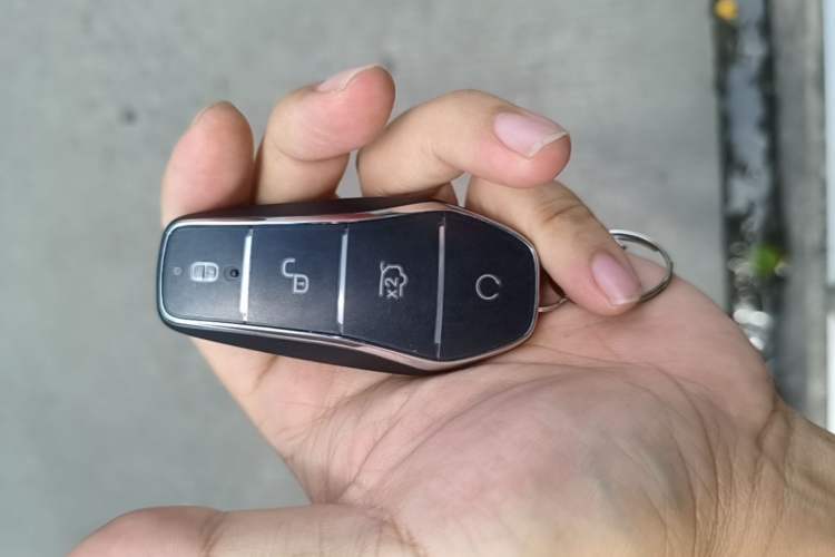 Used BYD Dolphin 2025 Smart Drive Version 420 km Freedom Edition Vehicle Key