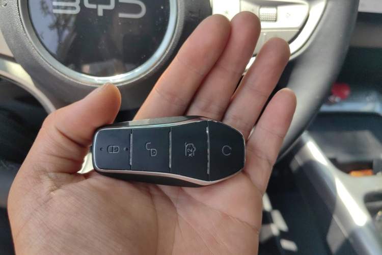 Used BYD Dolphin 2025 Intelligent Driving Version 410 km Fashion Edition Vehicle Key