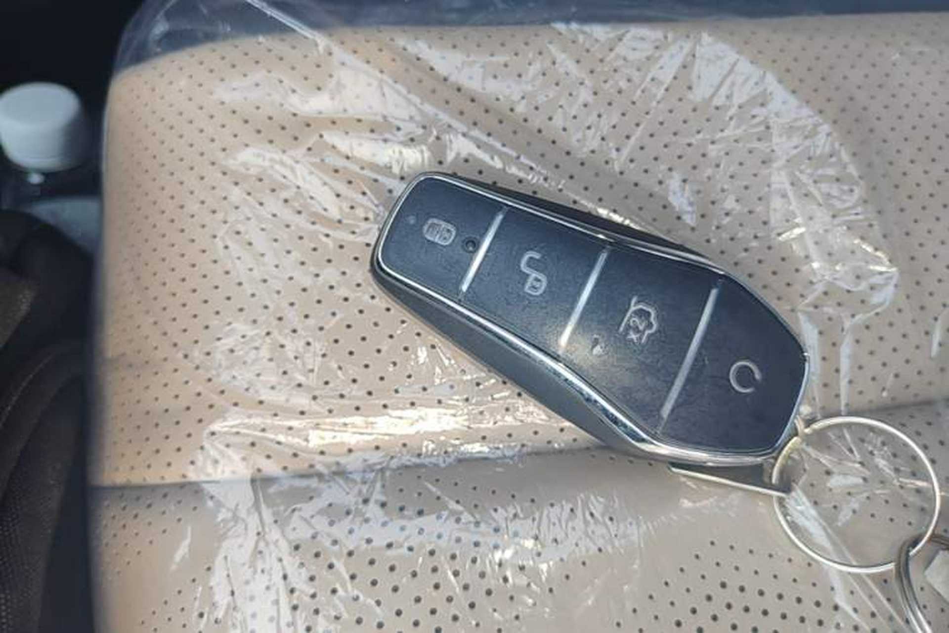 Used BYD Dolphin 2025 420km Free Edition Vehicle Key