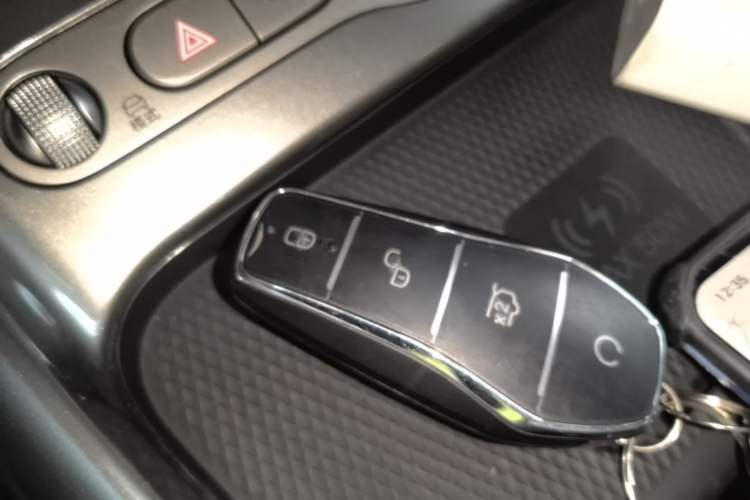 Used BYD Dolphin 2025 Intelligent Driving Version 410 km Fashion Edition Vehicle Key