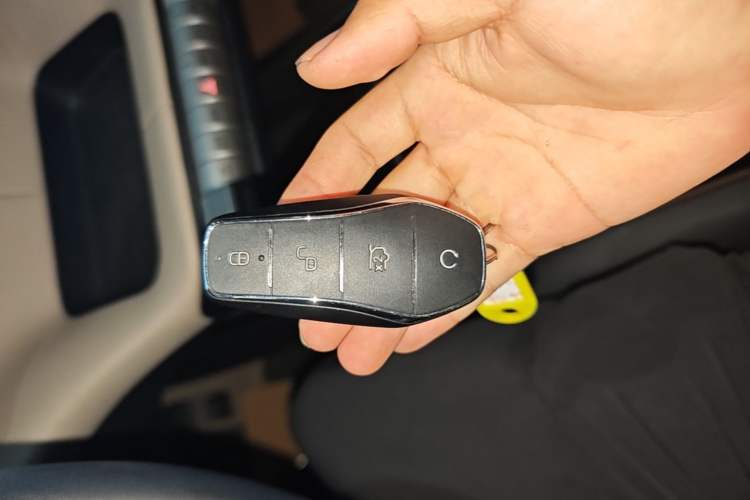 Used BYD Dolphin 2025 420km Free Edition Vehicle Key