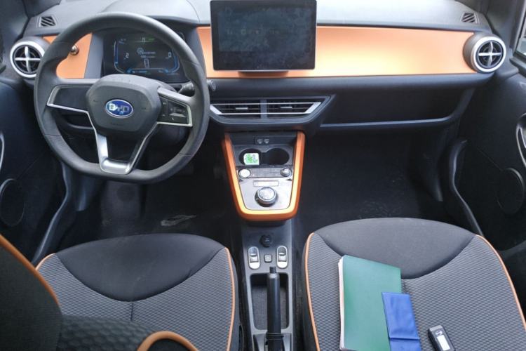 Used BYD e1 2019 Smart Edition Center Console