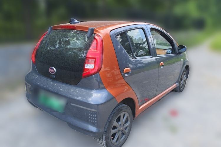 Used BYD e1 2019 Smart Edition Rear Right 45 Deg