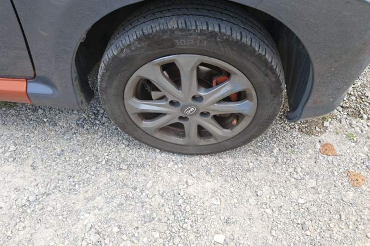 Used BYD e1 2019 Smart Edition Right Front Wheel Hub