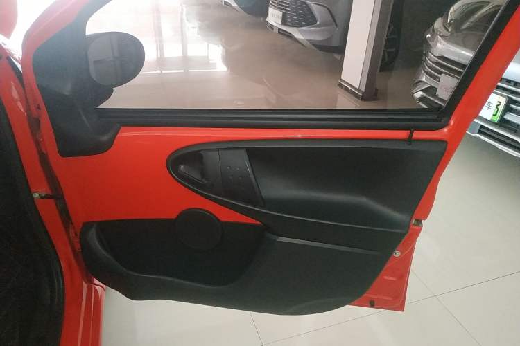 Used BYD e1 2019 Edition Yue Right Front Door Interior