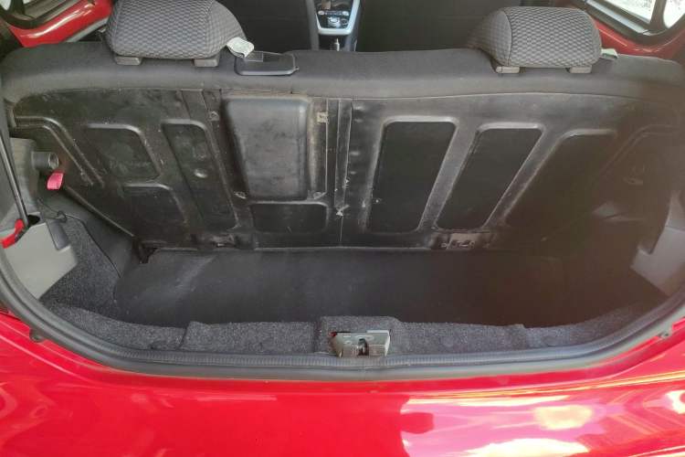 Used BYD e1 2019 Edition Yue Trunk