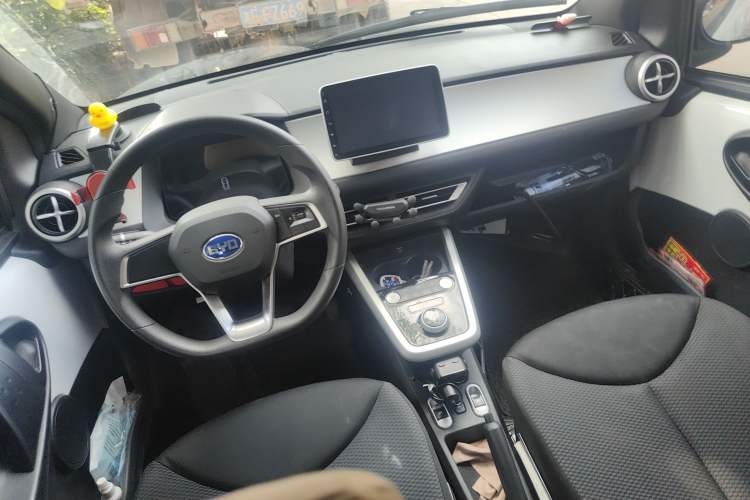 Used BYD e1 2019 Smart Edition Center Console