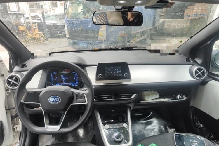 Used BYD e1 2019 Smart Edition Center Console