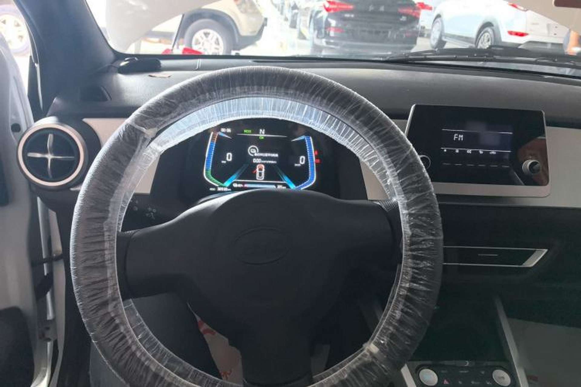 Used BYD e1 2019 Edition Yue Center Console