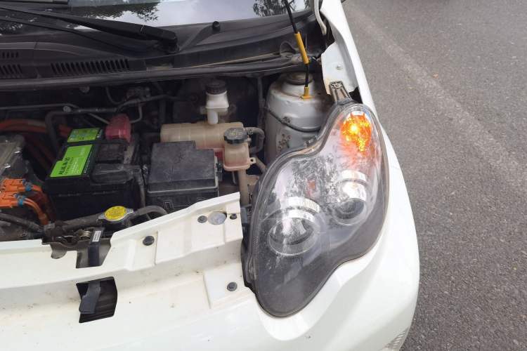 Used BYD e1 2019 Edition Yue Engine Bay Left