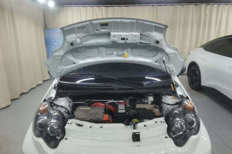 Used BYD e1 2019 Edition Yue Engine Bay