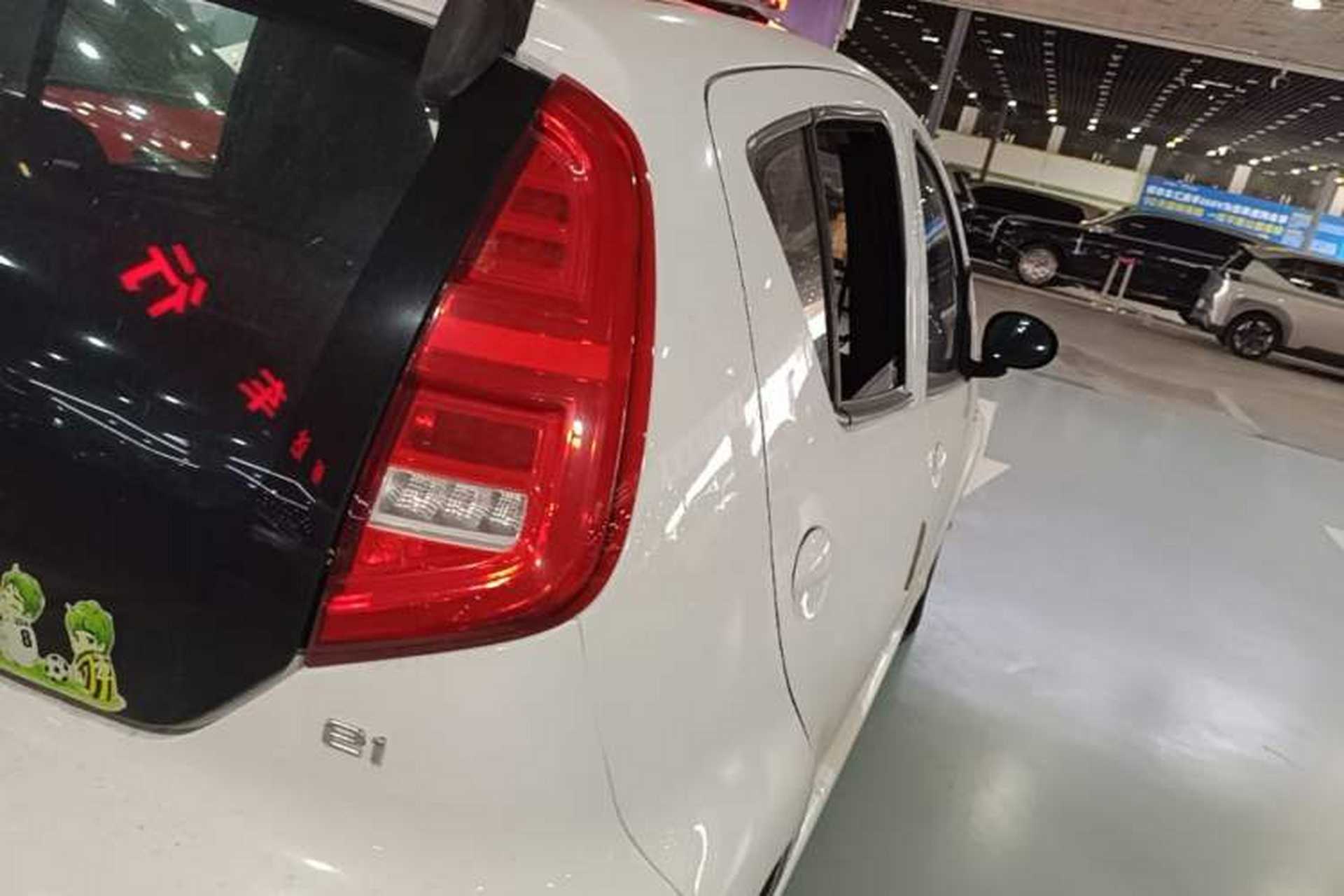 Used BYD e1 2019 Smart Edition Exterior 3