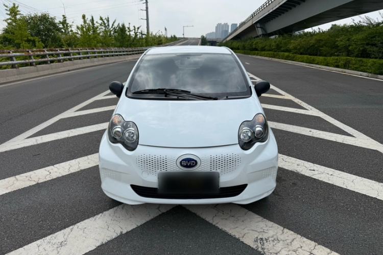Used BYD e1 2019 Edition Yue Exterior 3