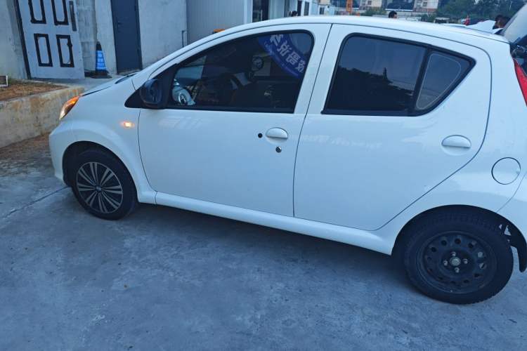 Used BYD e1 2019 Edition Yue Exterior 3
