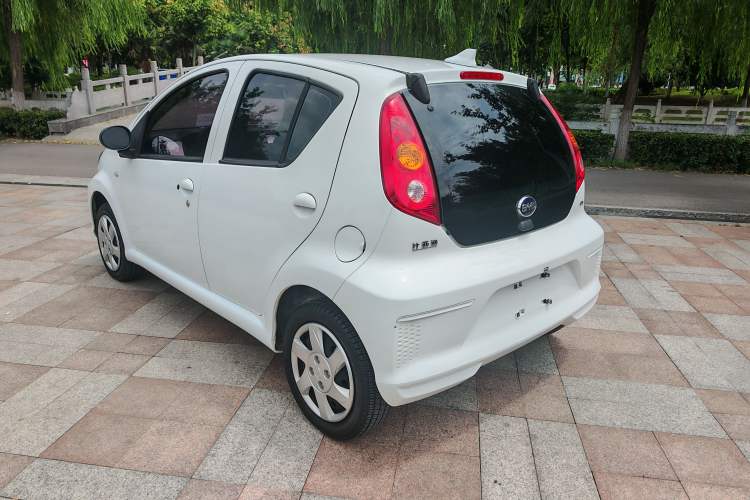 Used BYD e1 2019 Edition Yue Exterior 7