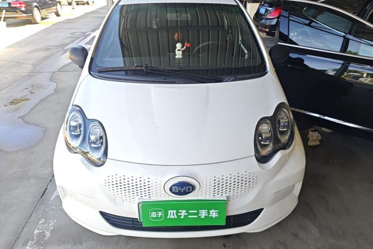 Used BYD e1 2019 Smart Edition Front