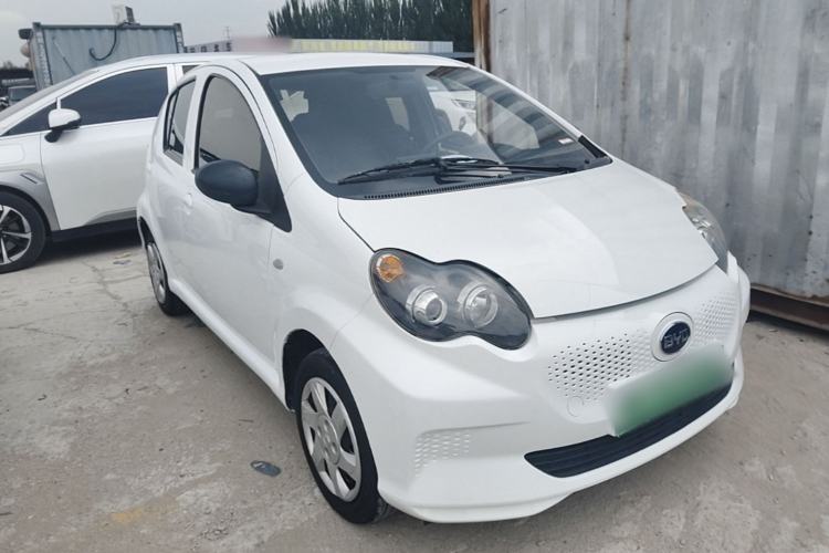 Used BYD e1 2019 Edition Yue Front Right 45 Deg