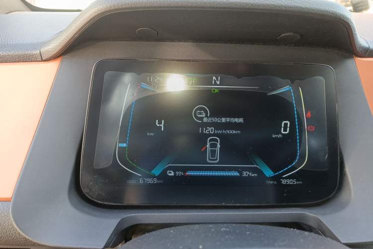 Used BYD e1 2019 Lingzhi First Edition Smart Version Instrument Cluster