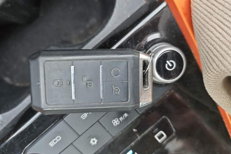 Used BYD e1 2019 Lingzhi First Edition Smart Version Interior 1