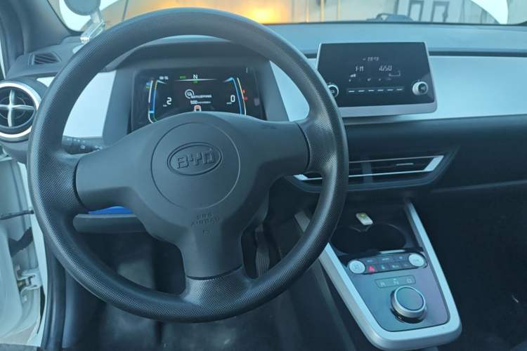 Used BYD e1 2019 Edition Yue Interior 2