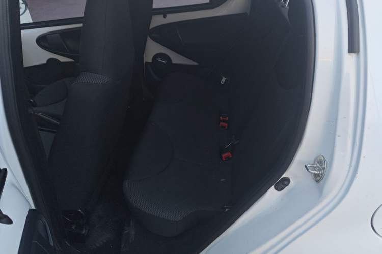 Used BYD e1 2019 Edition Yue Interior 4