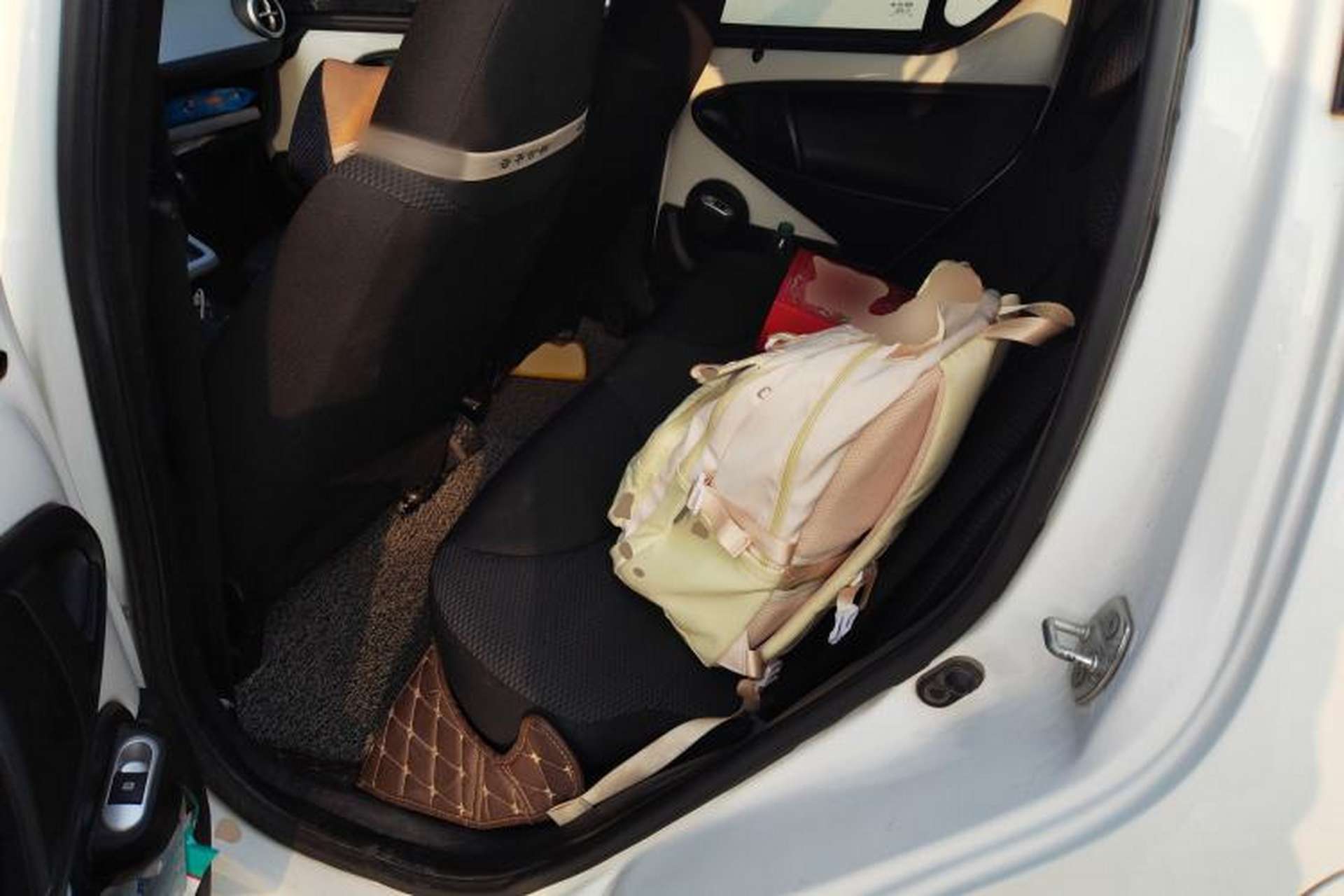 Used BYD e1 2019 Imported Version Left Rear Seat