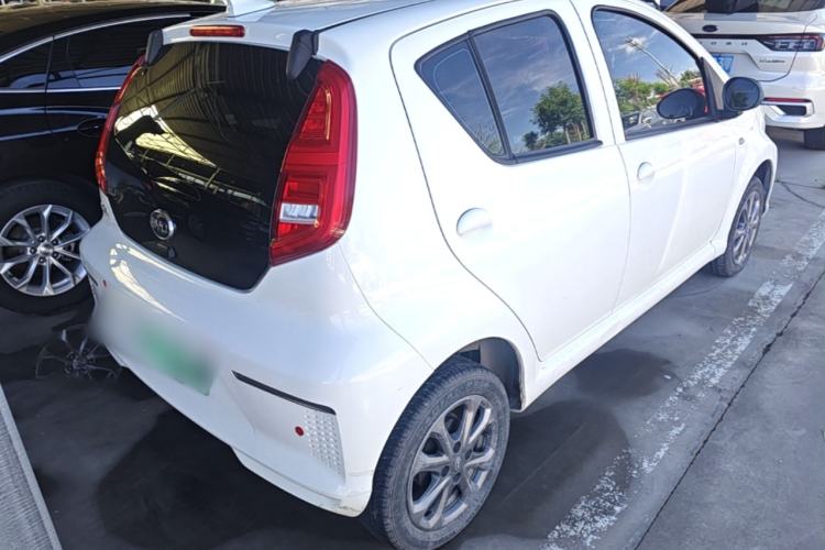 Used BYD e1 2019 Smart Edition Rear Right 45 Deg