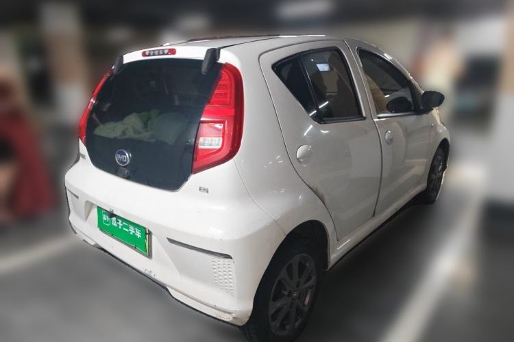 Used BYD e1 2019 Smart Edition Rear Right 45 Deg