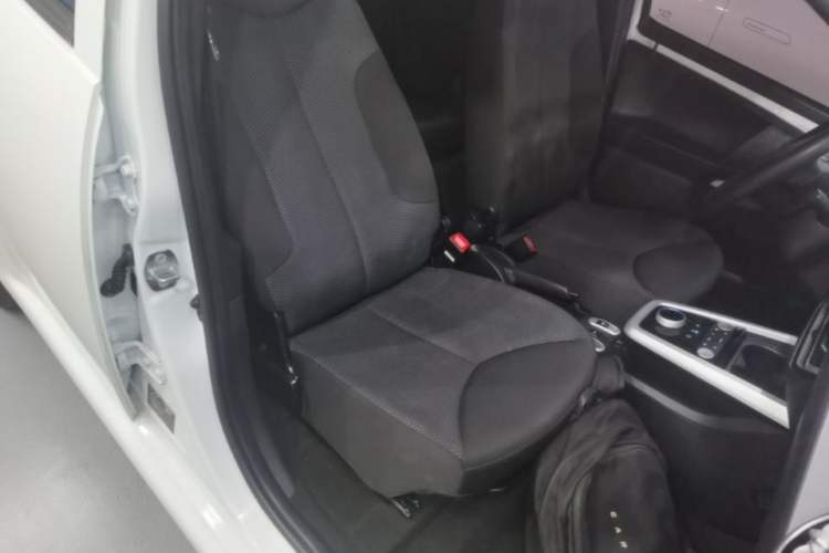 Used BYD e1 2019 Edition Yue Right Front Seat