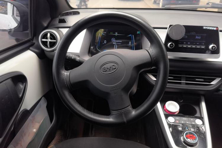Used BYD e1 2019 Edition Yue Steering Wheel