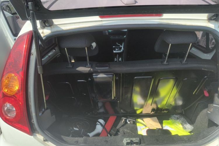 Used BYD e1 2019 Edition Yue Trunk