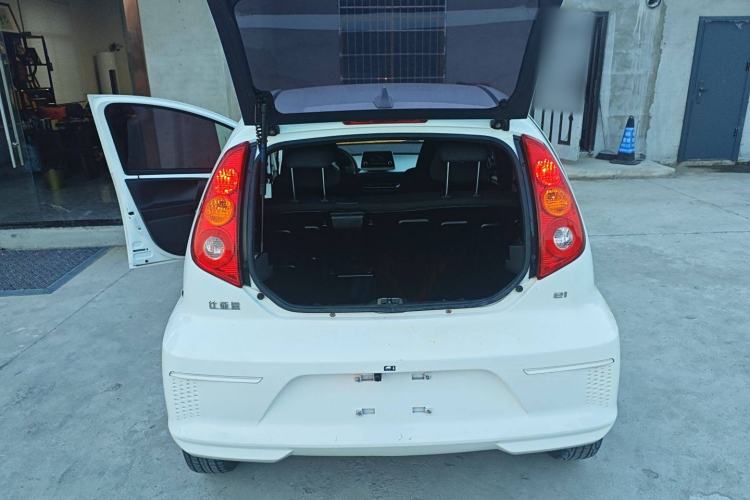 Used BYD e1 2019 Edition Yue Trunk