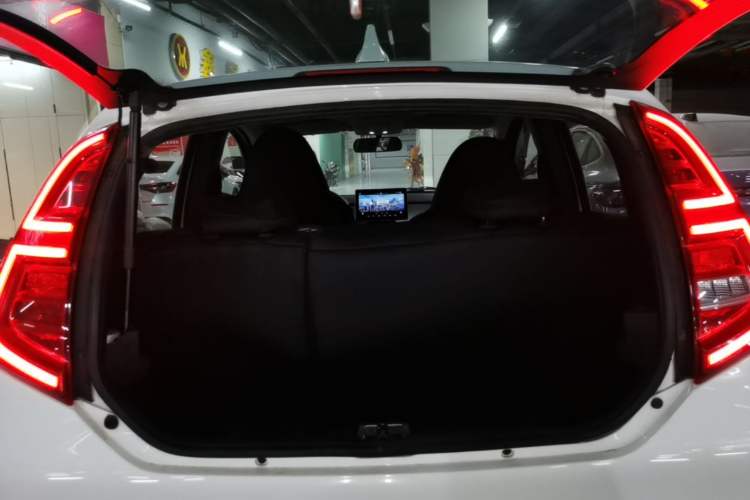 Used BYD e1 2019 YAO Edition Trunk