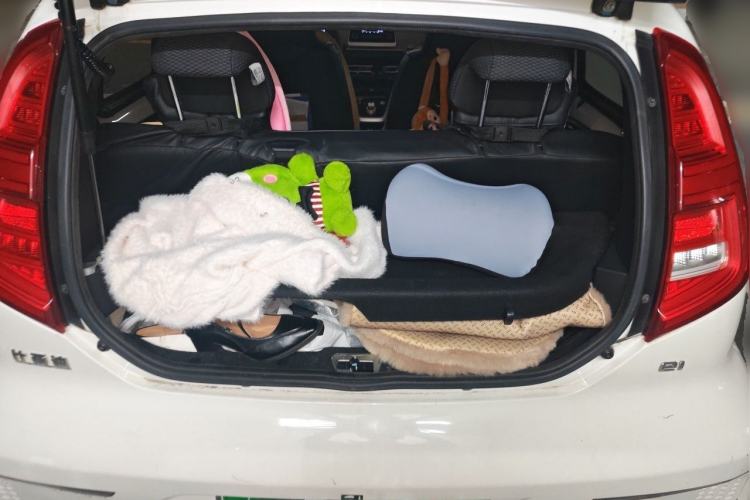 Used BYD e1 2019 Smart Edition Trunk