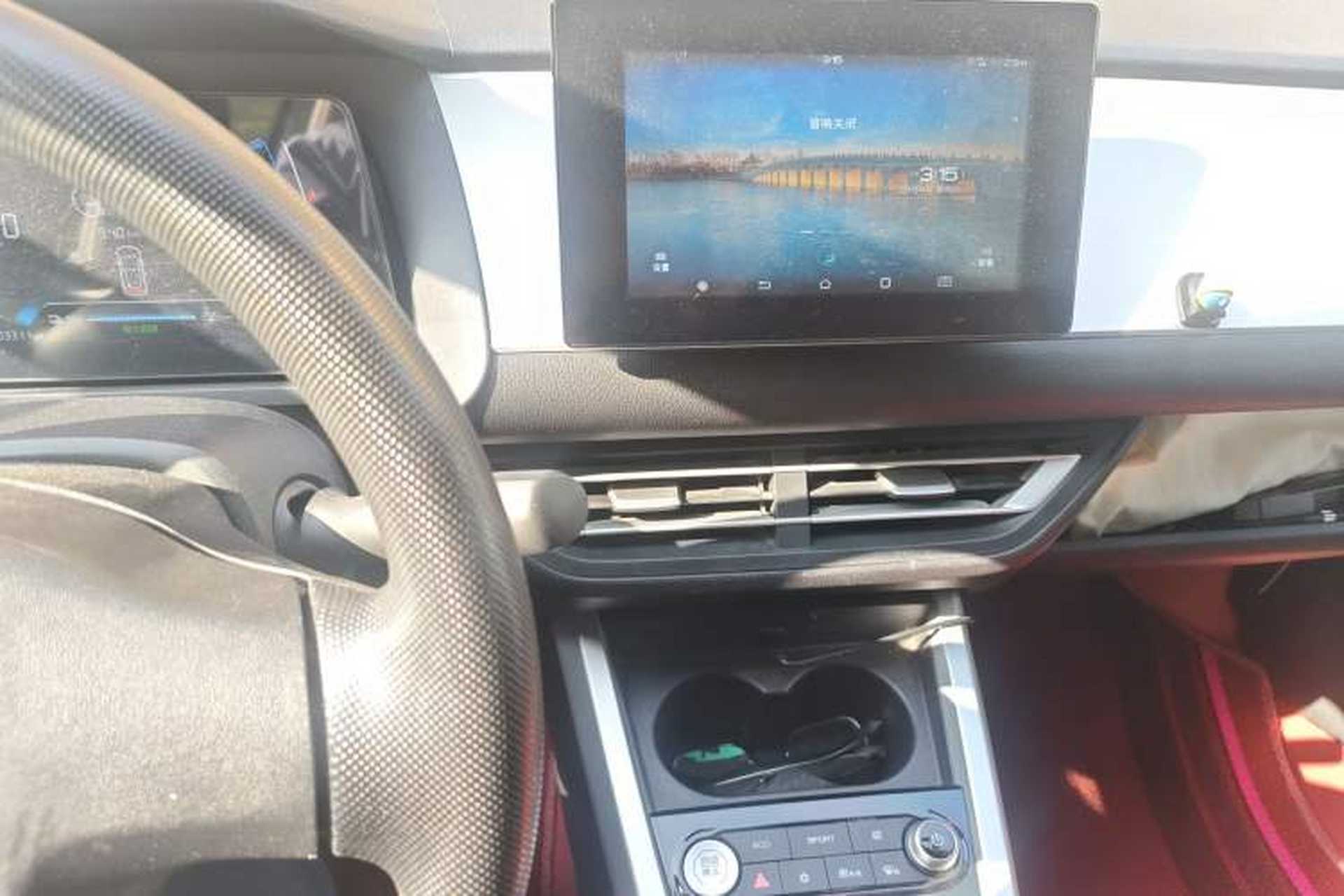 Used BYD e1 2020 Smart Comfort Version Audio And AC Panel