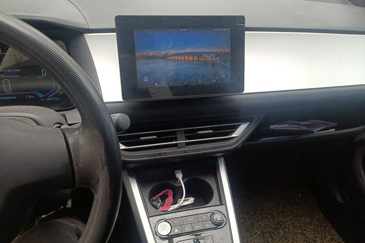Used BYD e1 2020 Smart Comfort Version Audio And AC Panel
