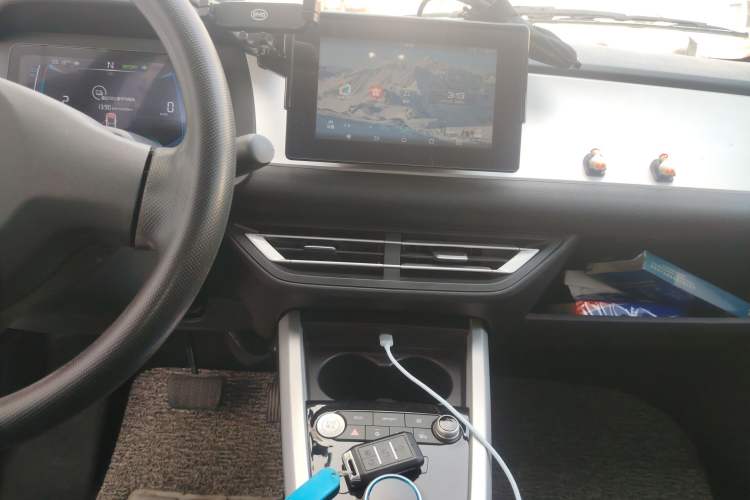 Used BYD e1 2020 Smart Comfort Version Audio And AC Panel