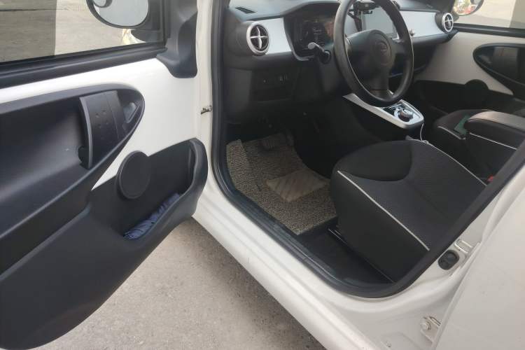 Used BYD e1 2020 Smart Comfort Version Driver Seat