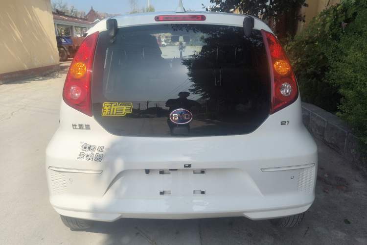 Used BYD e1 2020 Smart Comfort Version Exterior 4
