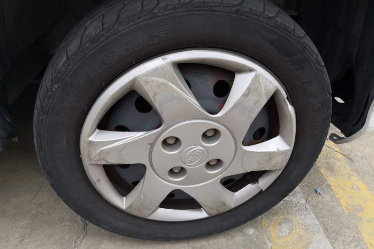 Used BYD e1 2020 Smart Comfort Version Exterior 8