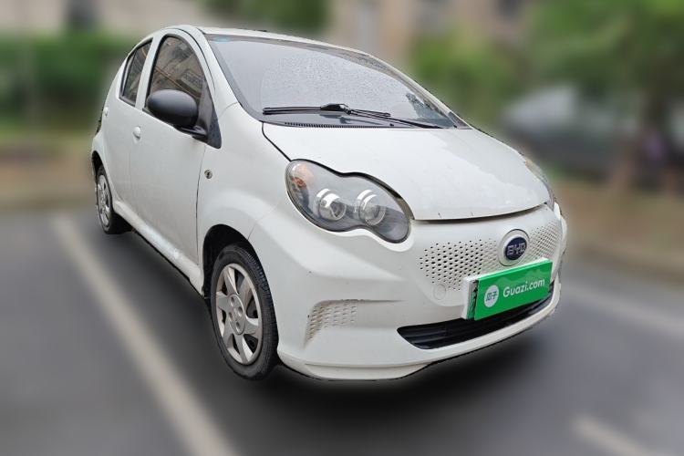 Used BYD e1 2020 Smart Comfort Version Front Right 45 Deg