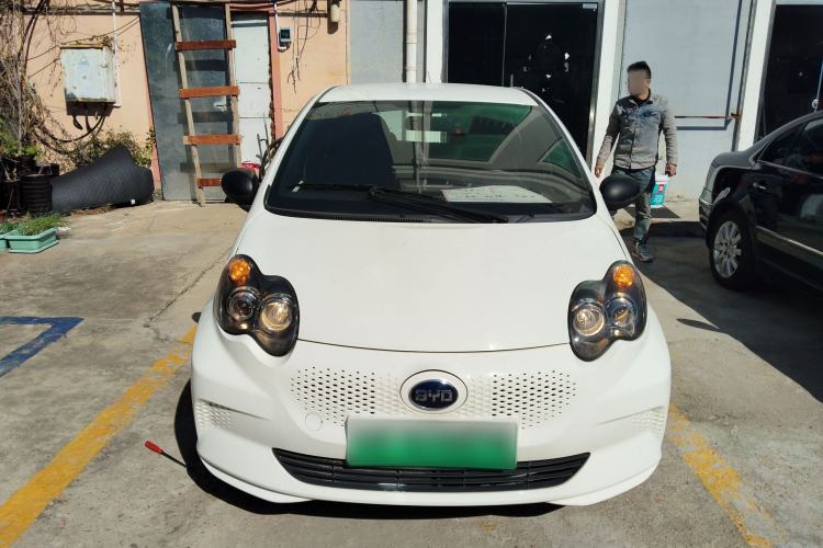 Used BYD e1 2020 Smart Comfort Version Front