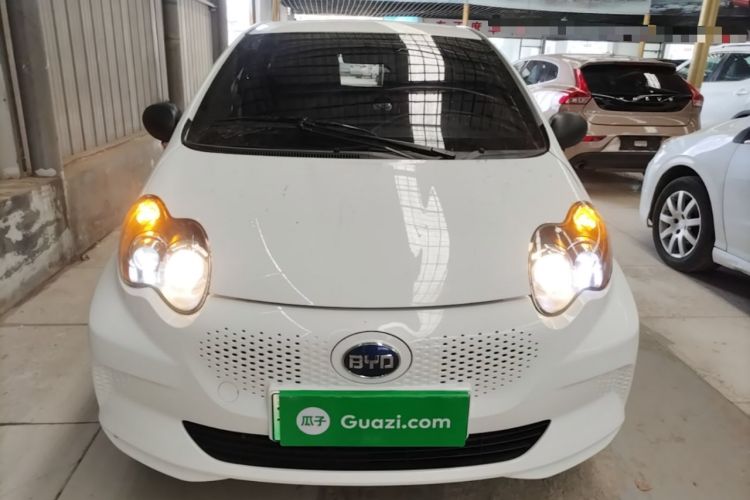 Used BYD e1 2020 Smart Comfort Version Front