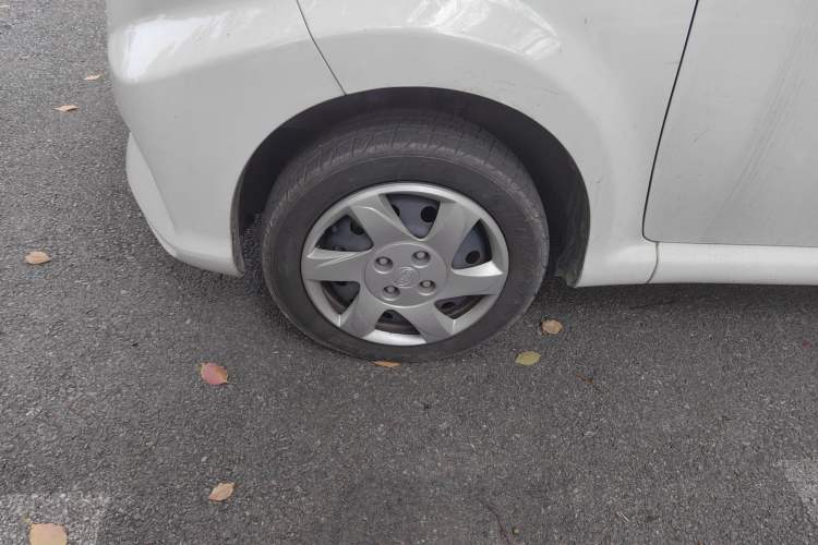 Used BYD e1 2020 Smart Comfort Version Left Front Wheel Hub