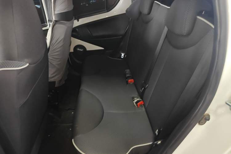 Used BYD e1 2020 Smart Comfort Version Left Rear Seat