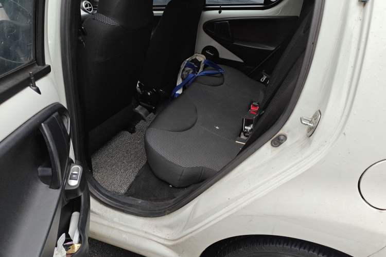 Used BYD e1 2020 Smart Comfort Version Left Rear Seat