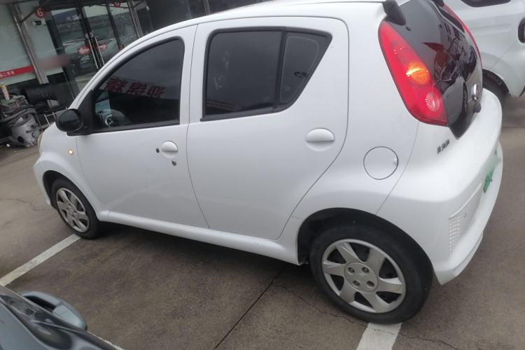 Used BYD e1 2020 Smart Comfort Version Left Side