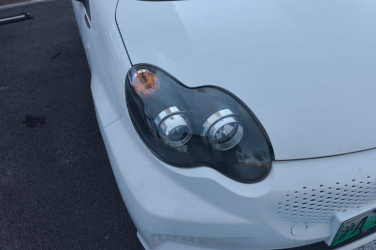 Used BYD e1 2020 Smart Comfort Version Right Front Headlight