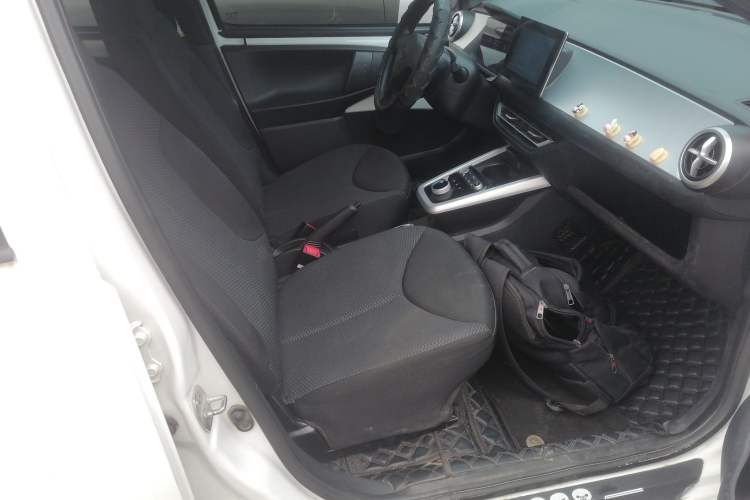 Used BYD e1 2020 Smart Comfort Version Right Front Seat