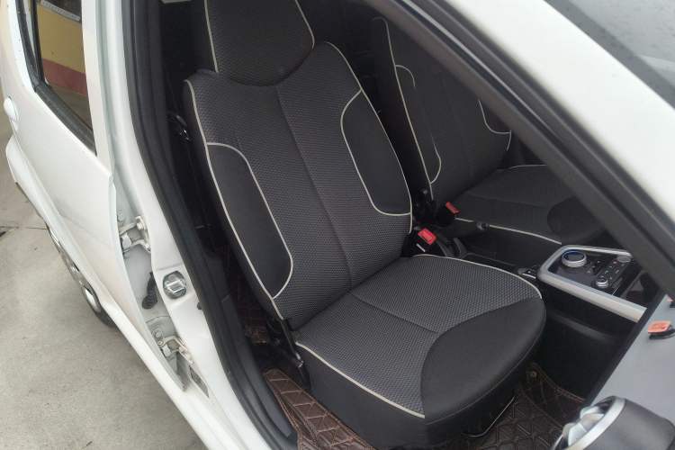 Used BYD e1 2020 Smart Comfort Version Right Front Seat